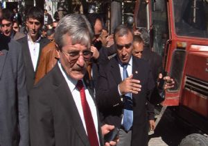 'Neden geç geldiniz?..'